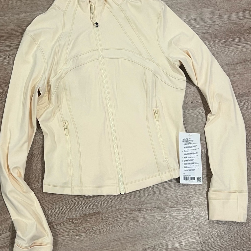 Lululemon define buttercream jacket